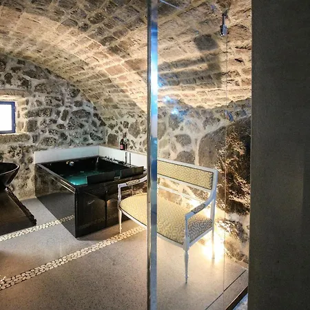 Gasthof Domos Mi & Ro