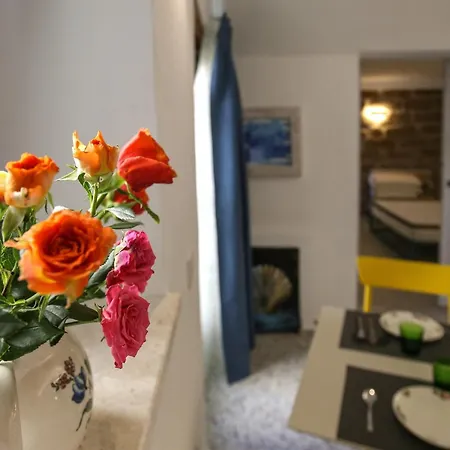 Pensjonat Domos Mi & Ro Castelsardo