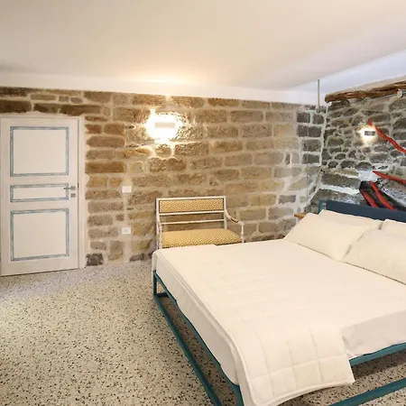 Domos Mi & Ro Gasthof