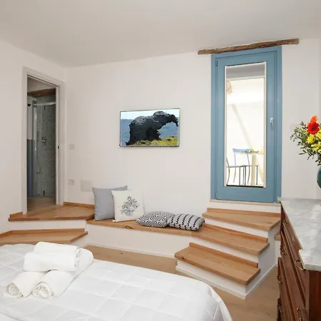 Gasthof Domos Mi & Ro