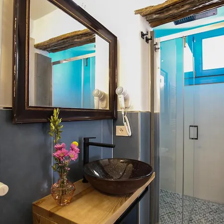 Domos Mi & Ro Gasthof