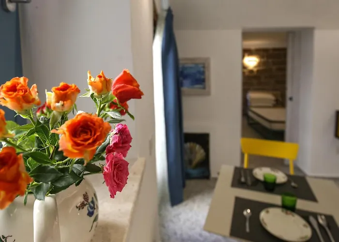 Pensjonat Domos Mi & Ro Castelsardo