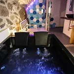 Pensjonat Domos Mi & Ro 4*
