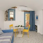 Domos Mi & Ro Pensjonat