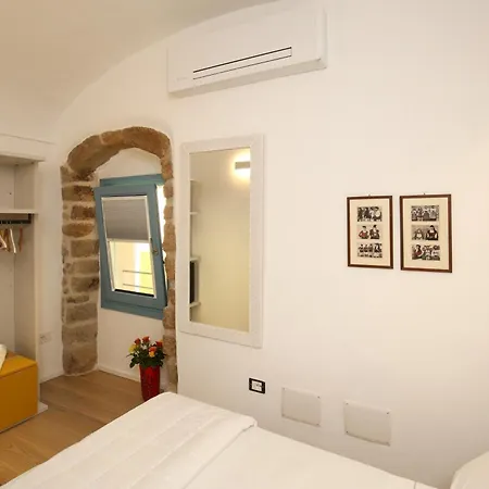 Domos Mi & Ro Vendégház Castelsardo